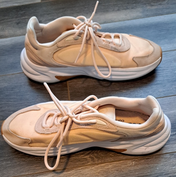 Adidas Ozelle Cloudfoam Lifestyle Running Shoes - Picture 5 of 12